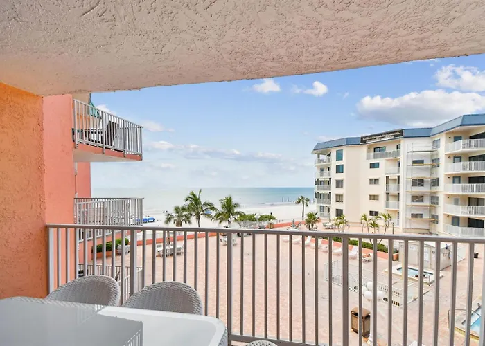 Ocean & Pool View Clearwater Beach