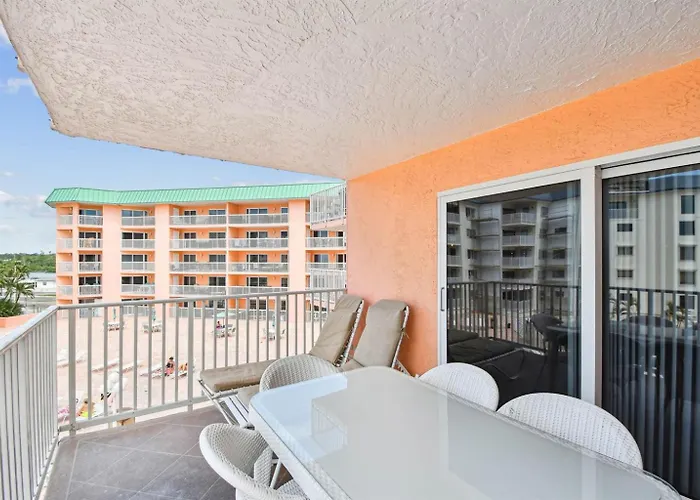 Ocean & Pool View Appartement